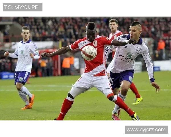 基铺迪纳摩迎战根特期待精彩对决双方球员状态火热斗志昂扬